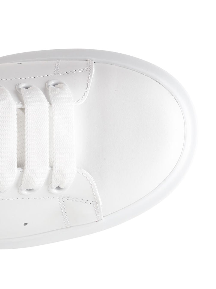 Mcqueen Oversize Sneakers - White | 675100a0a829c8269675e3169596a3e6d5f02f9a