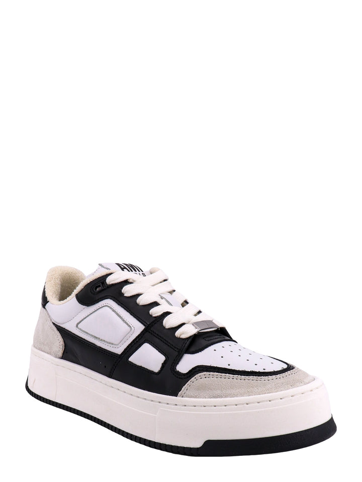 Bicolor leather sneakers