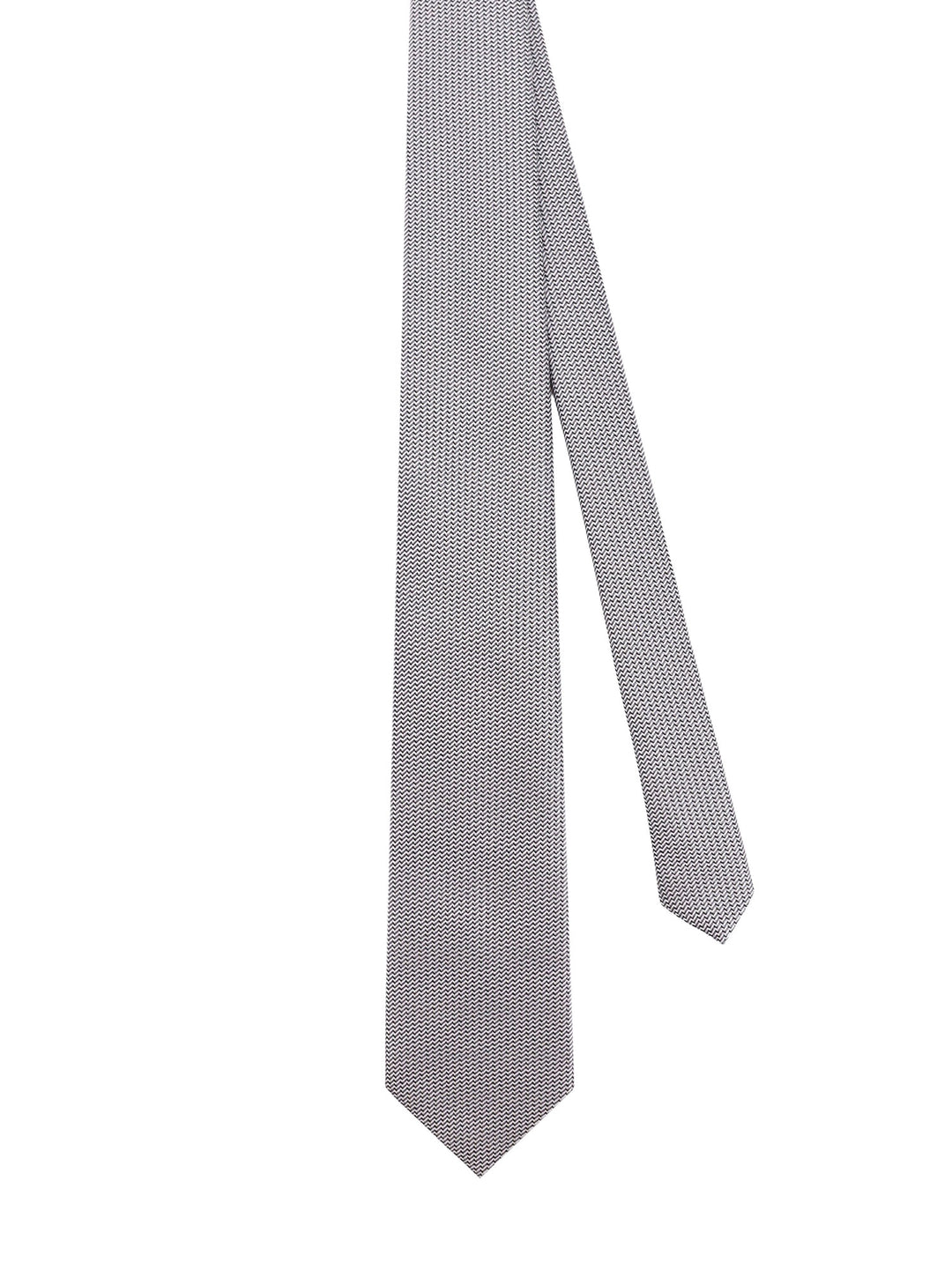 Silk tie