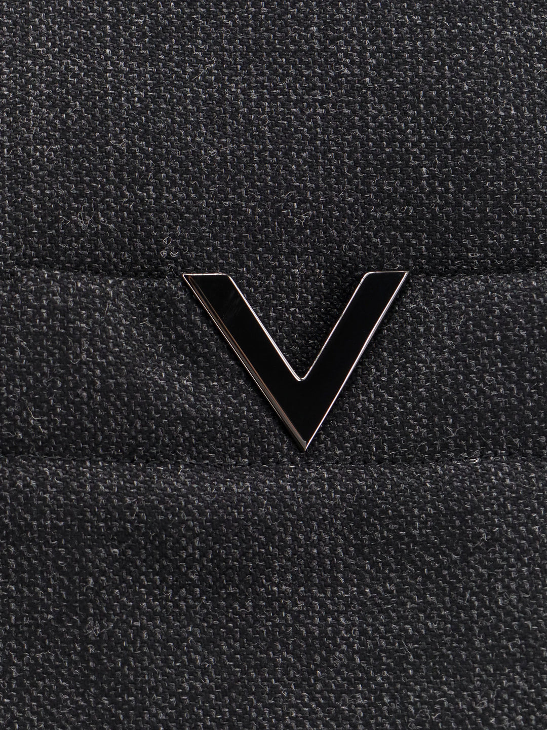 Virgin wool jacket with metal V-Detail