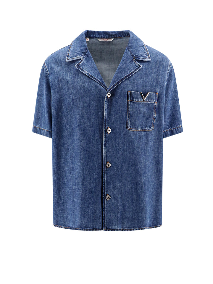 Denim shirt with iconic detail