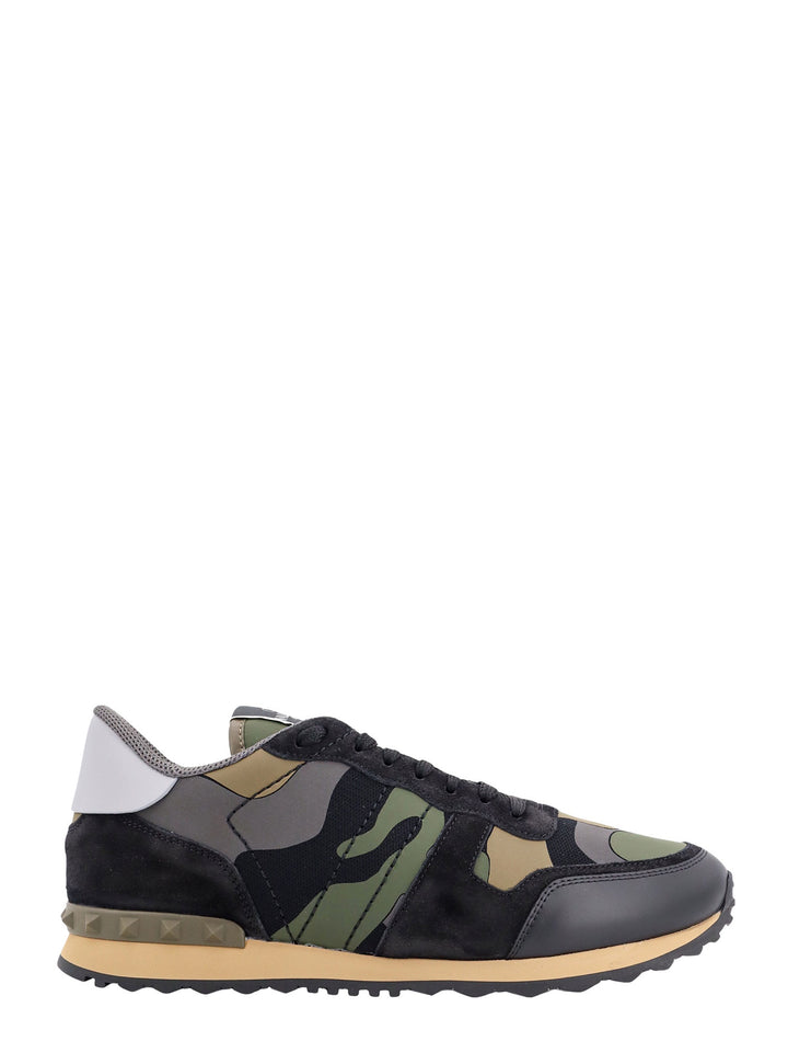 Leather and suede sneakers with camouflage print