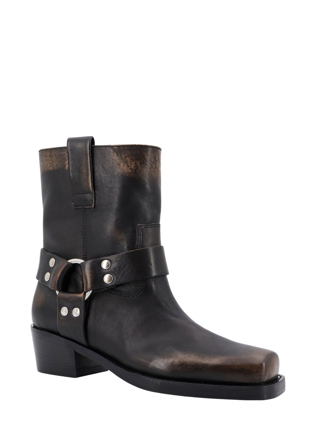 Leather ankle boots with used effect