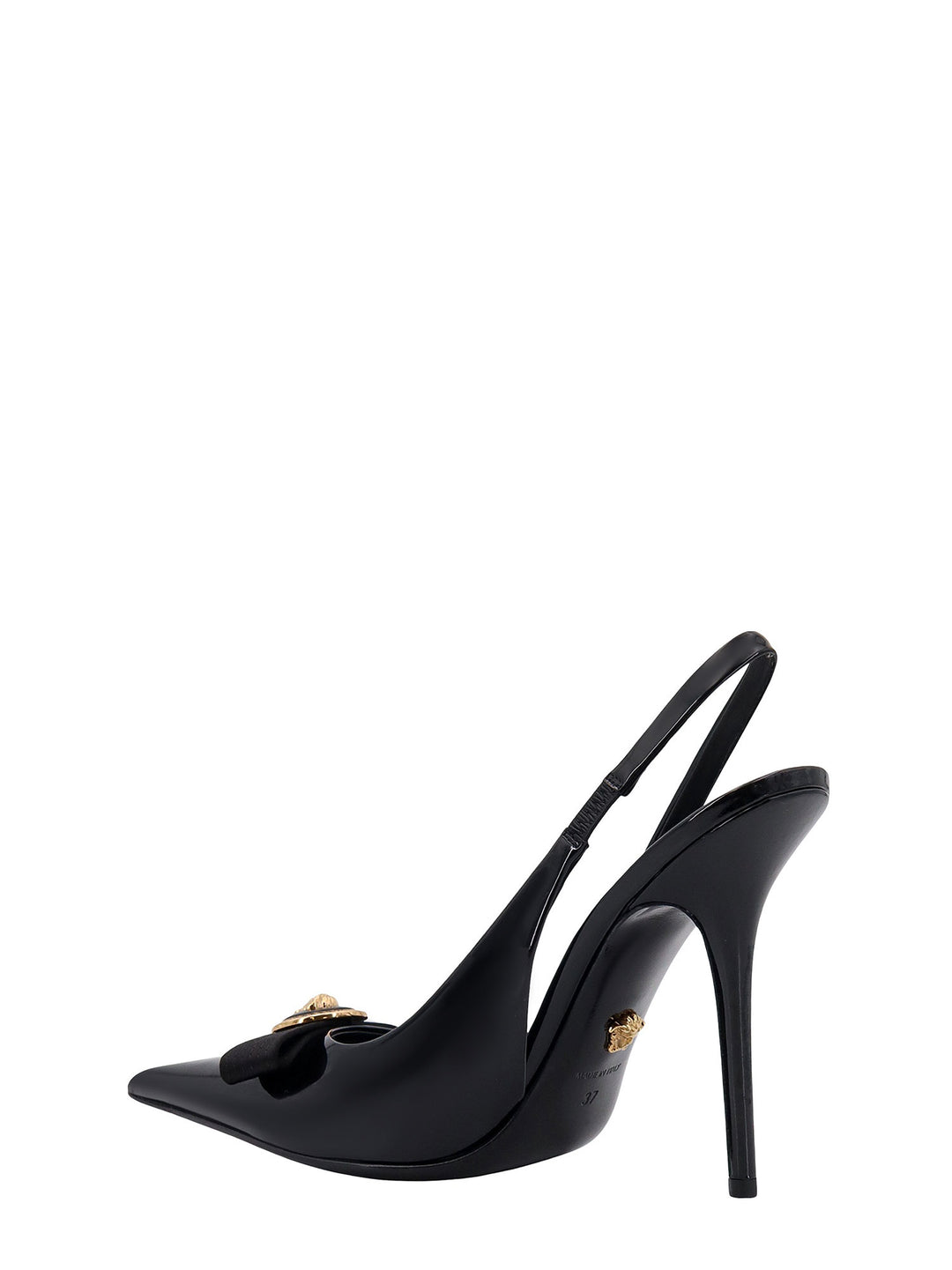 Patent leather slingback