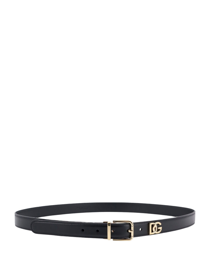 Leather belt with metal Monogram