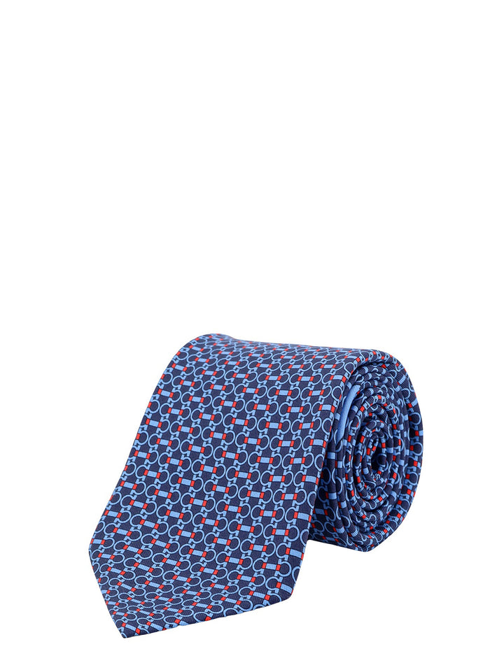 Silk tie