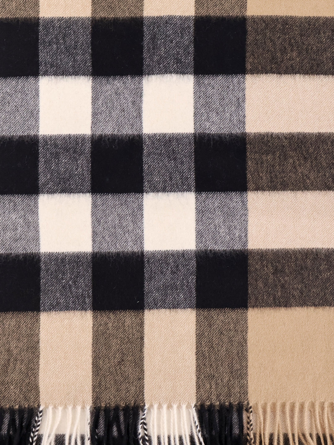 Half Mega Check cashmere scarf with fringe