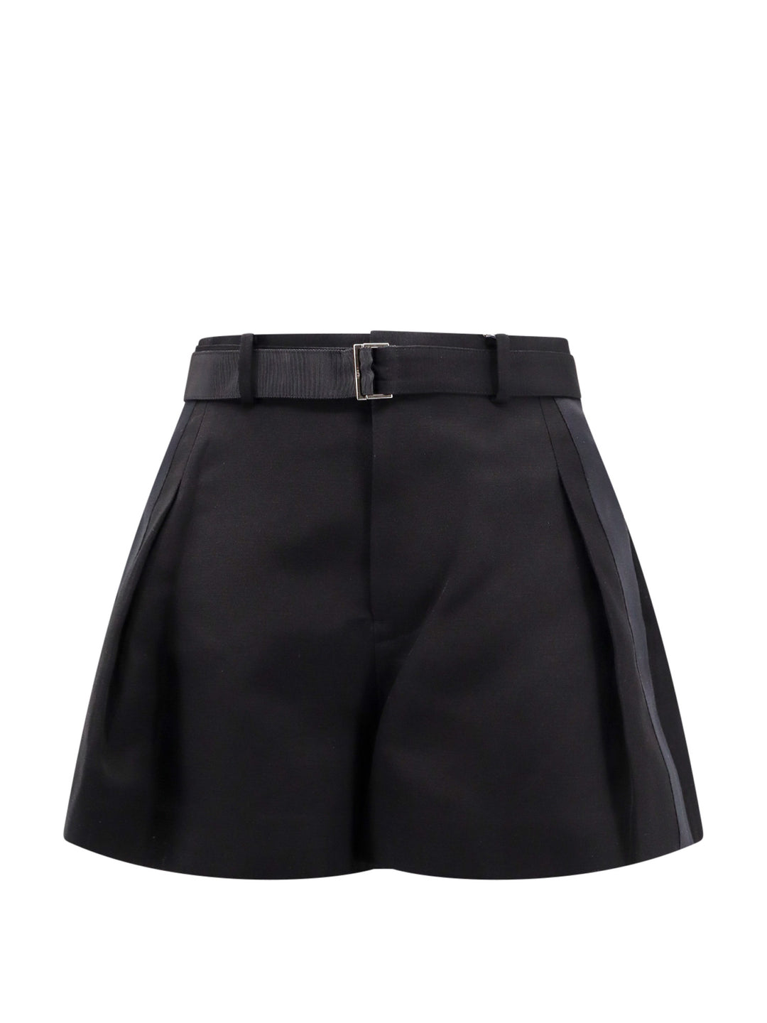 Cotton shorts with silk profiles