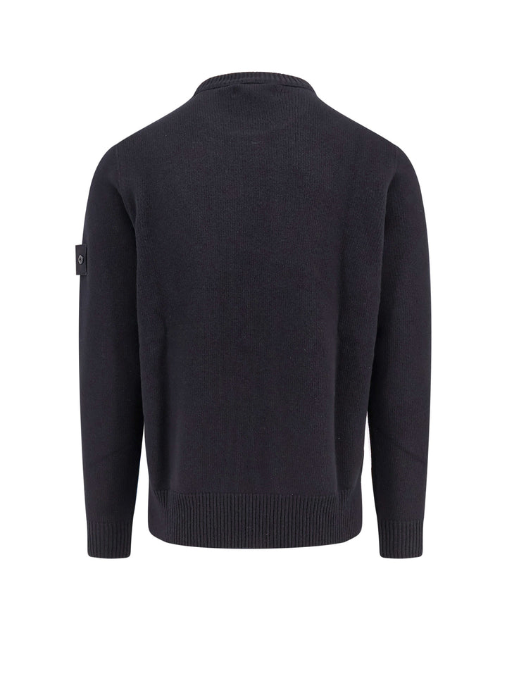 Virgin wool sweater