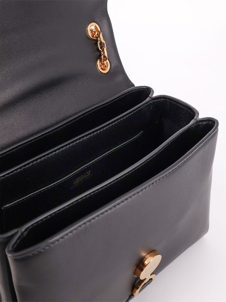 Leather shoulder bag with Medusa '95 detail