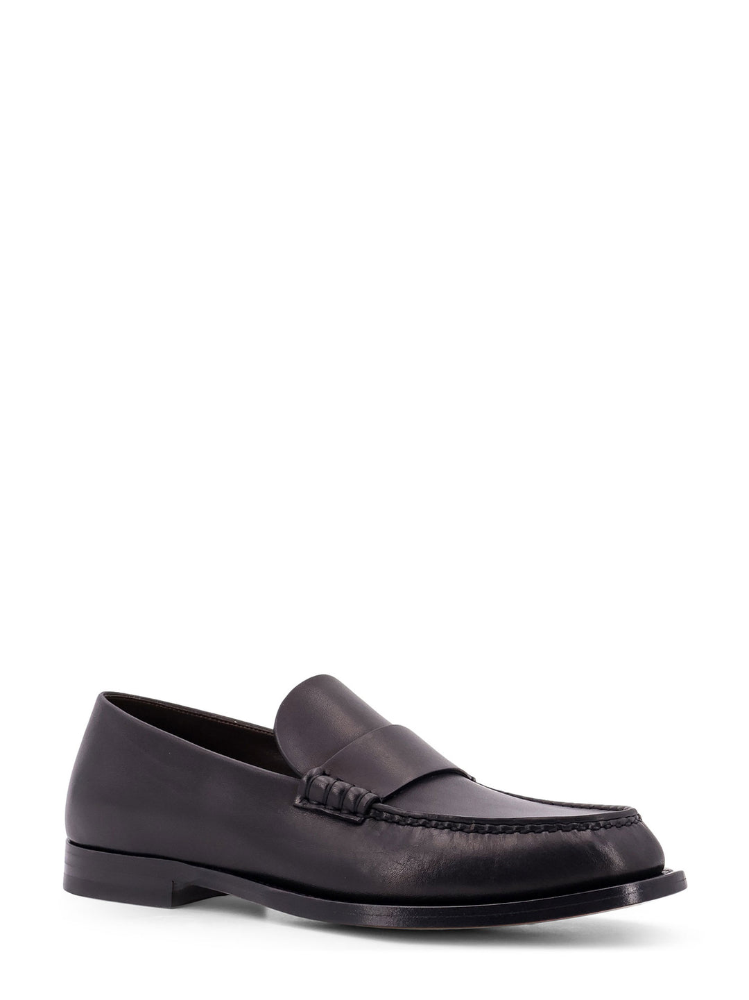 Leather loafer