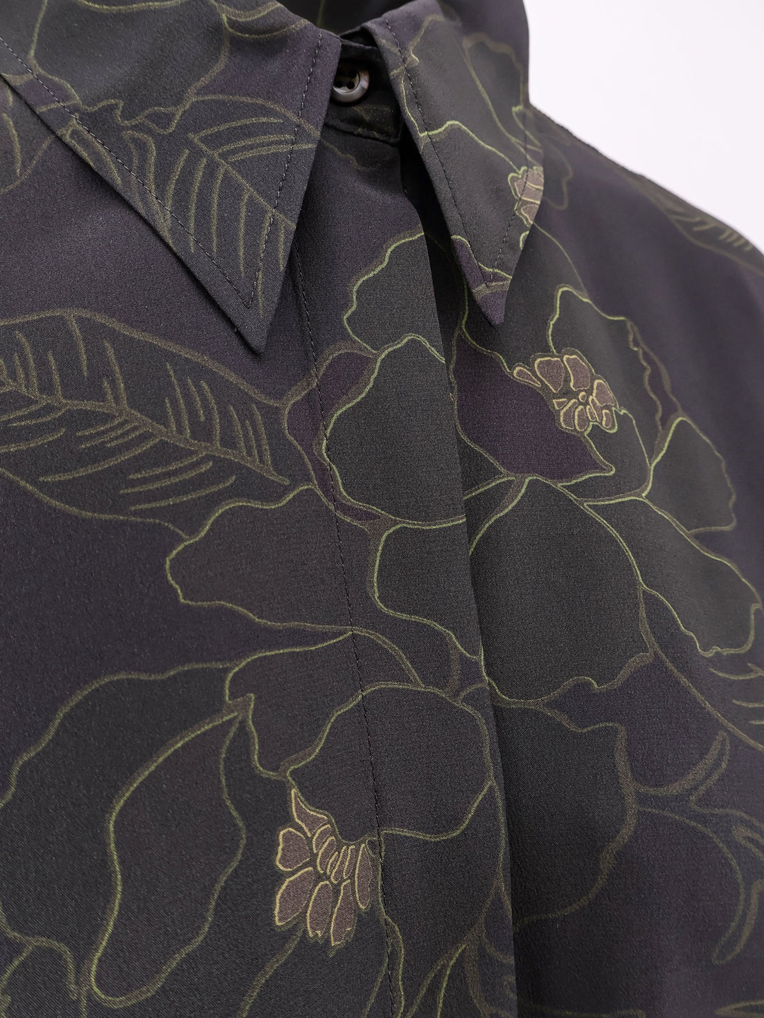 Chowy silk shirt