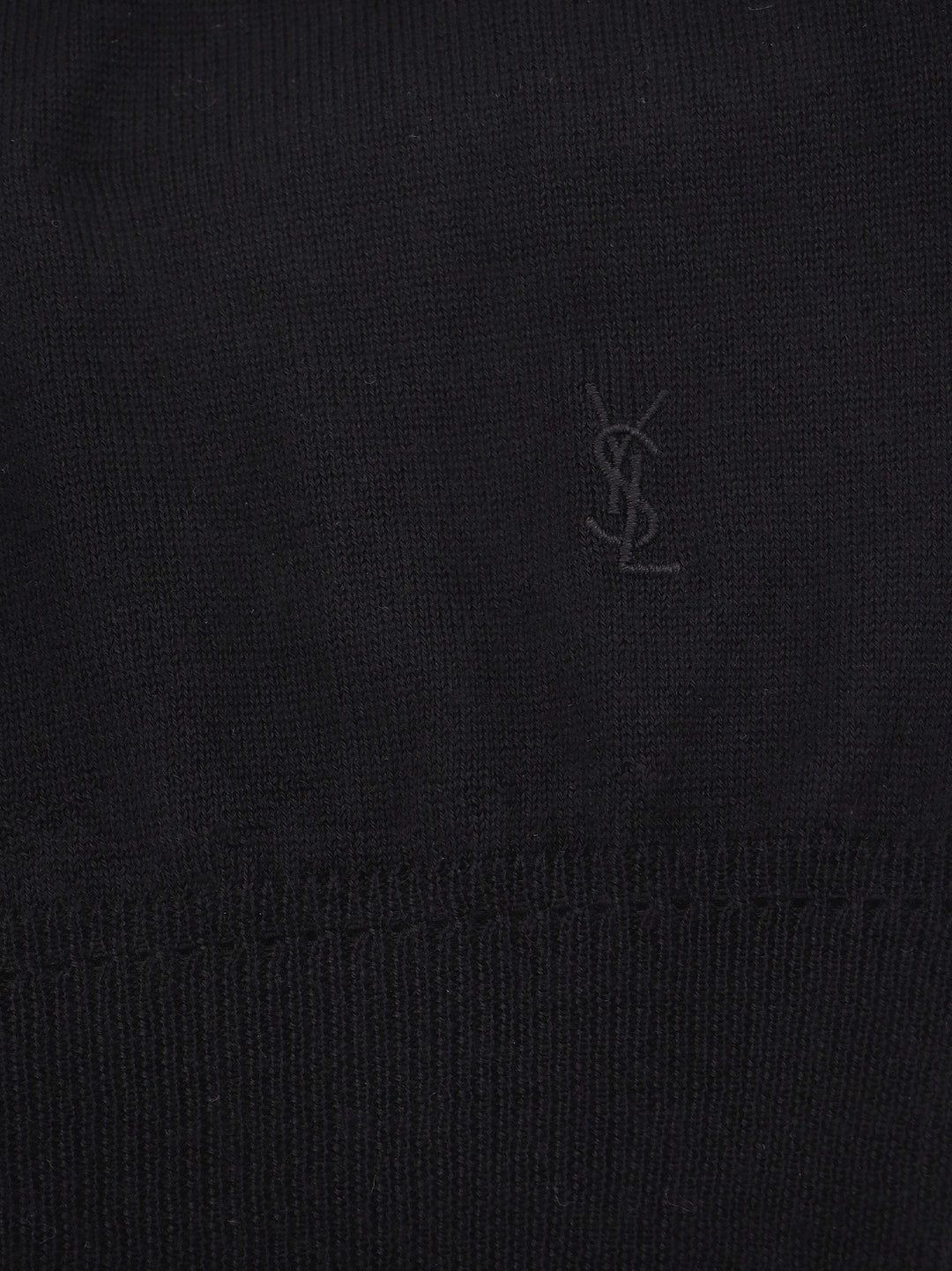 Sustainable wool sweater with embroidered monogram