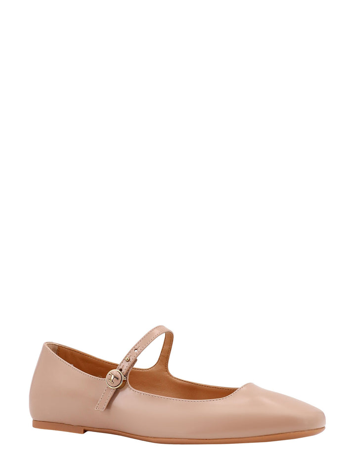 Leather ballerinas