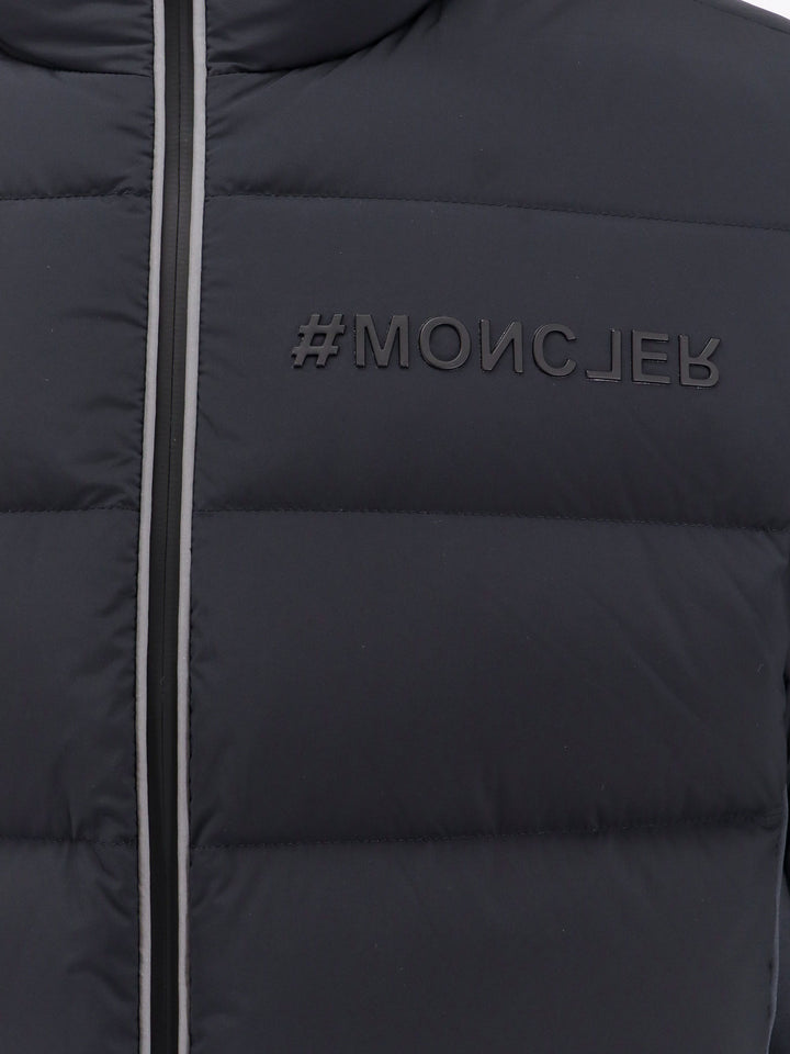 Padded and quilted nylon jacket