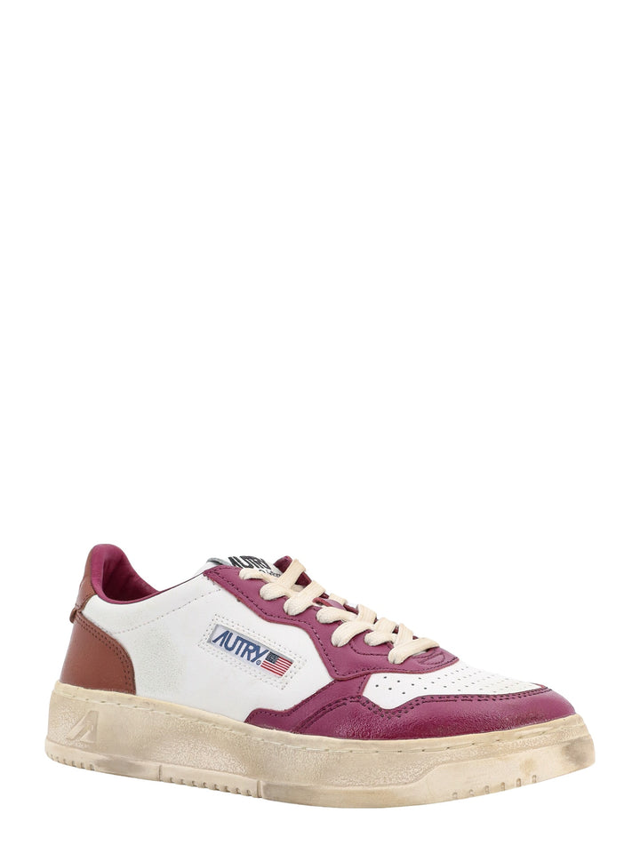 Low-Top bicolor leather sneakers