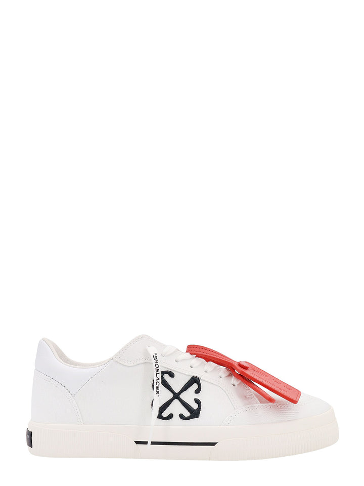 Canvas sneakers with iconic Zip Tie