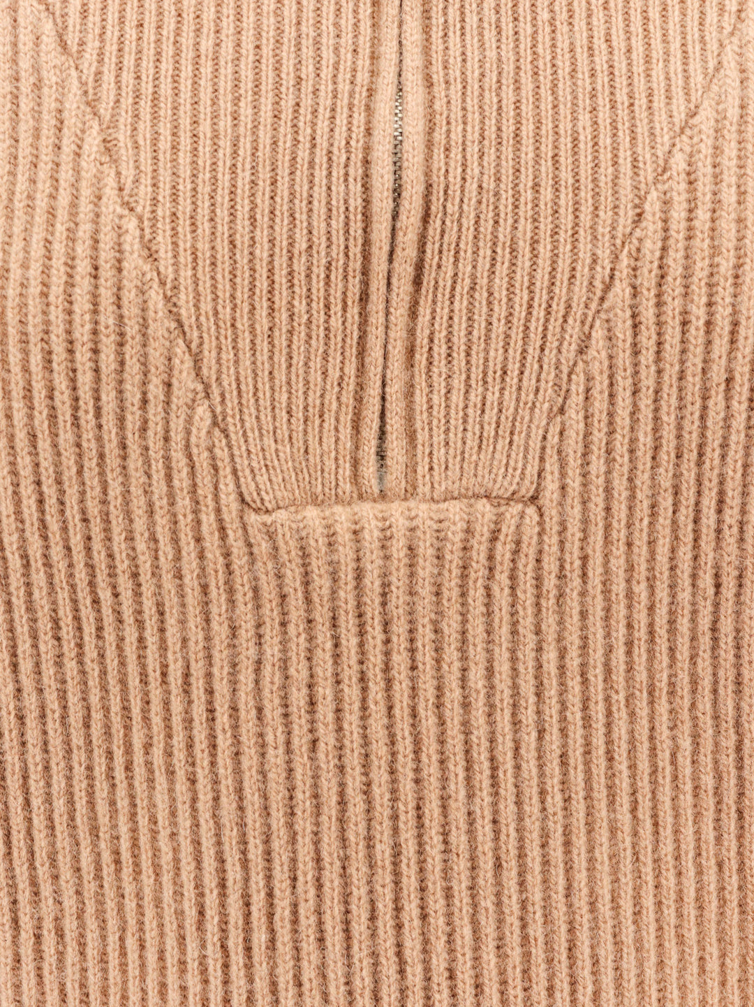 Ribbed wool and cashmere sweater