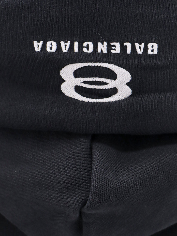 Zip Incognito sweatshirt with Unity Sports embroidery