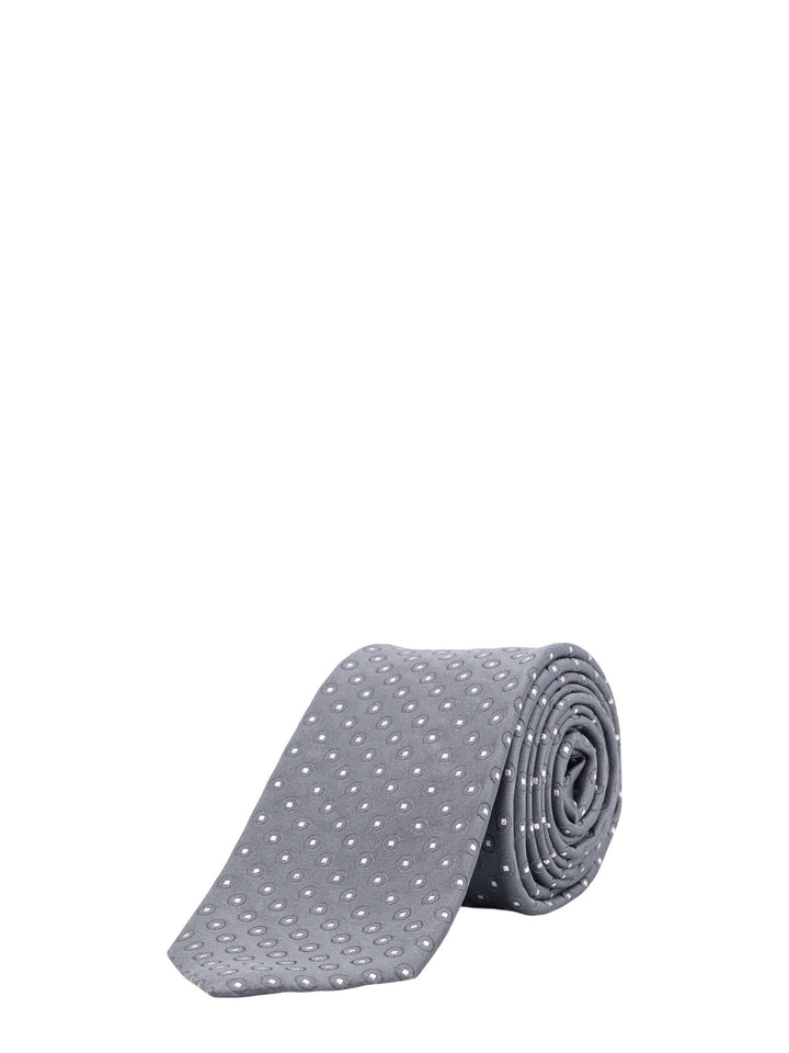 Silk tie