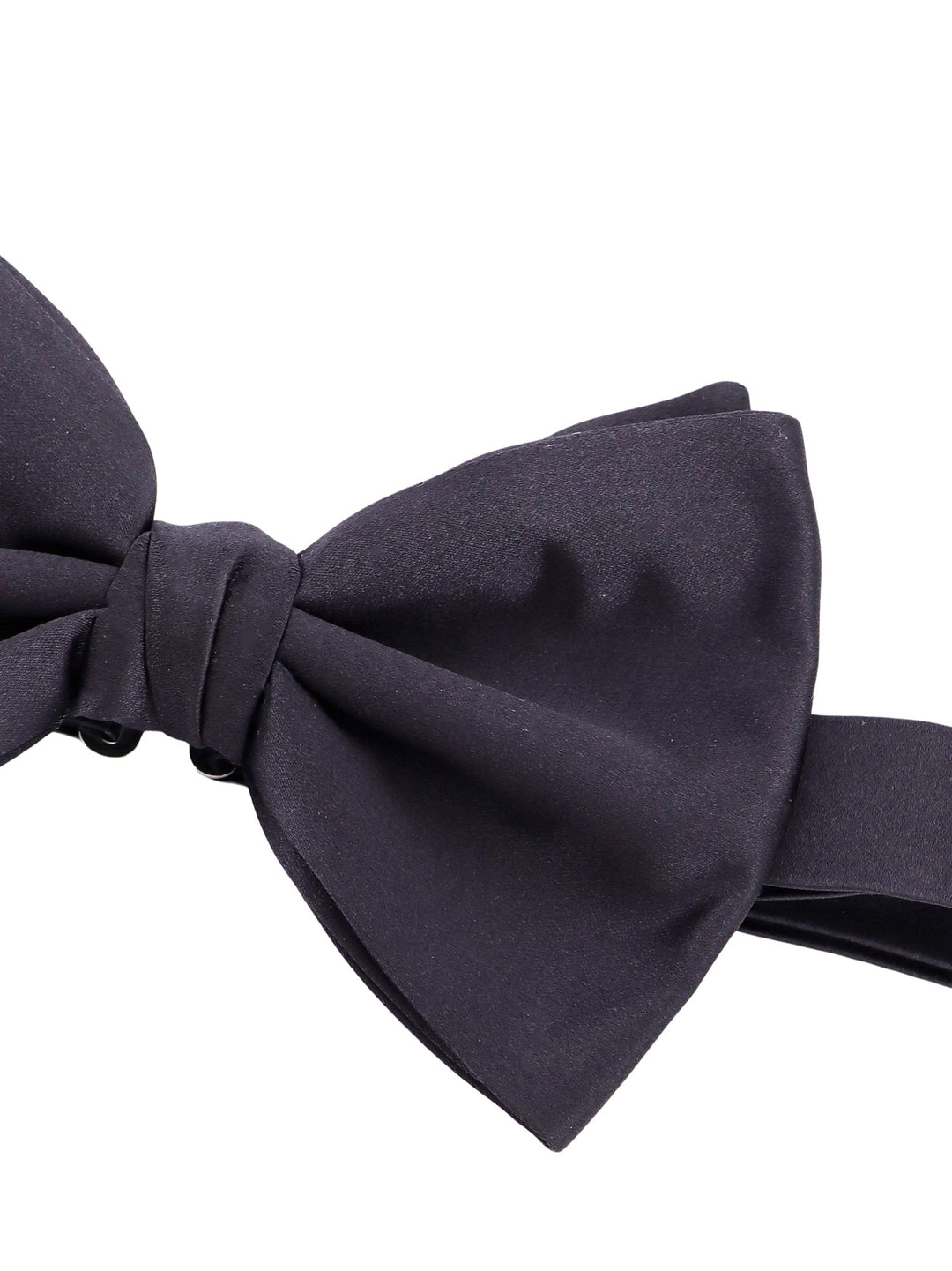 Silk bowtie