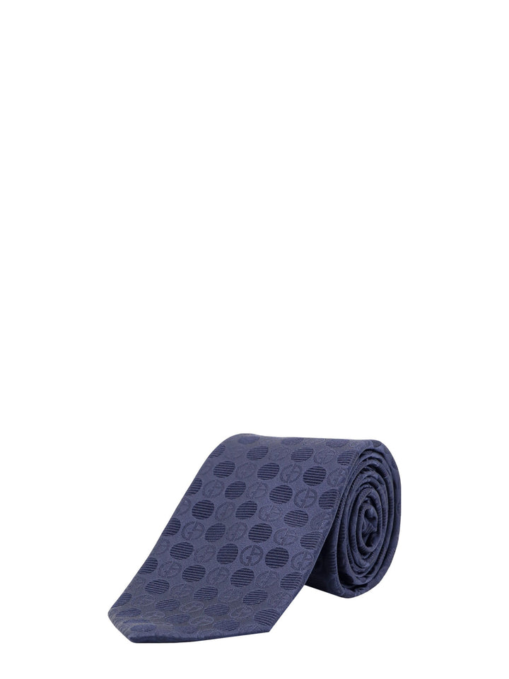 Silk tie