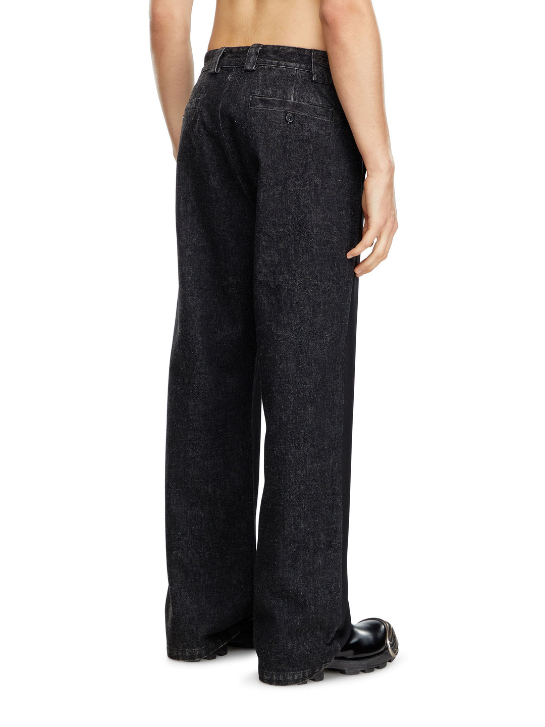 Virgin wool and cotton blend trouser with frontal Oval-D logo