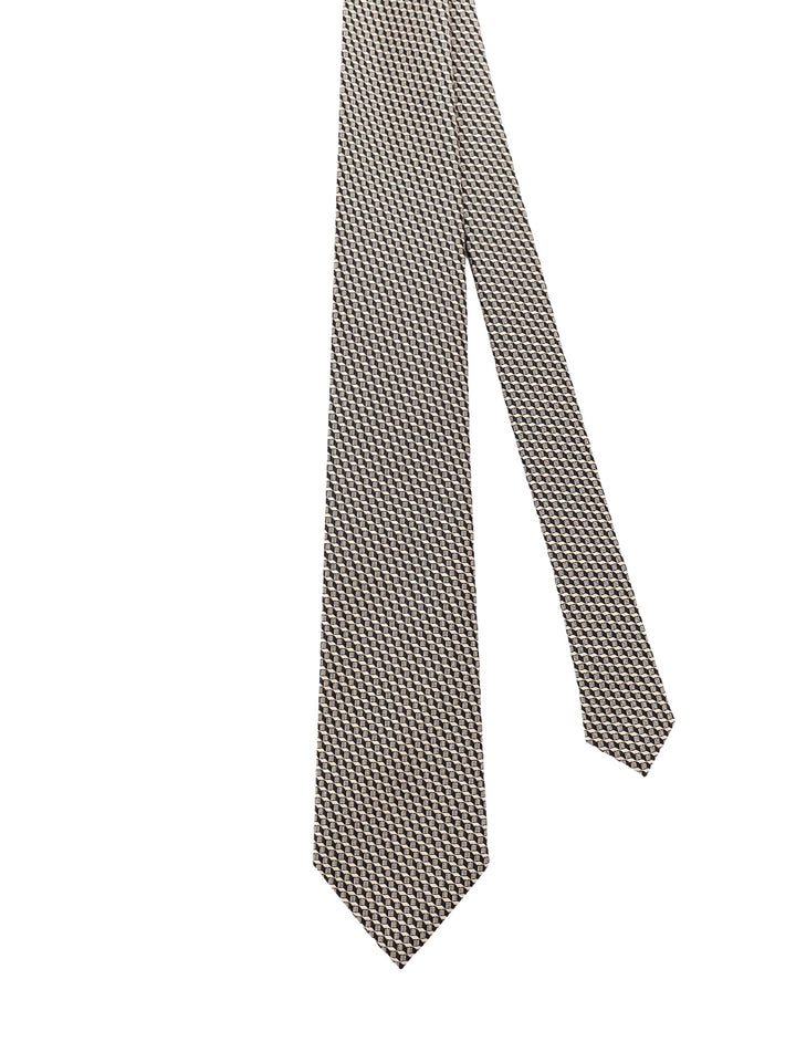 Silk tie