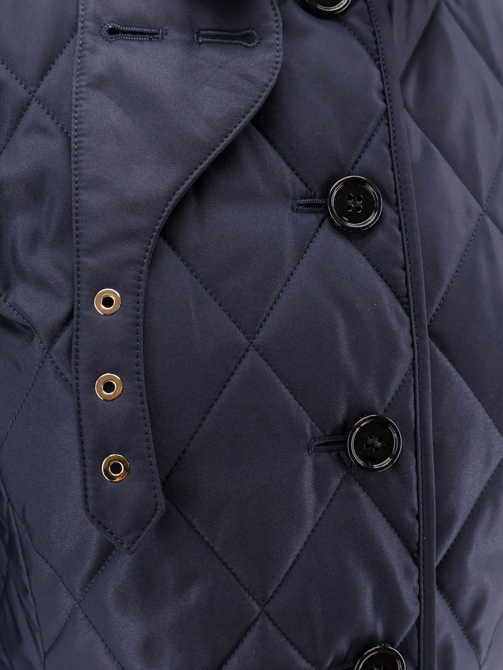 Quilted nylon jacket with Check lining