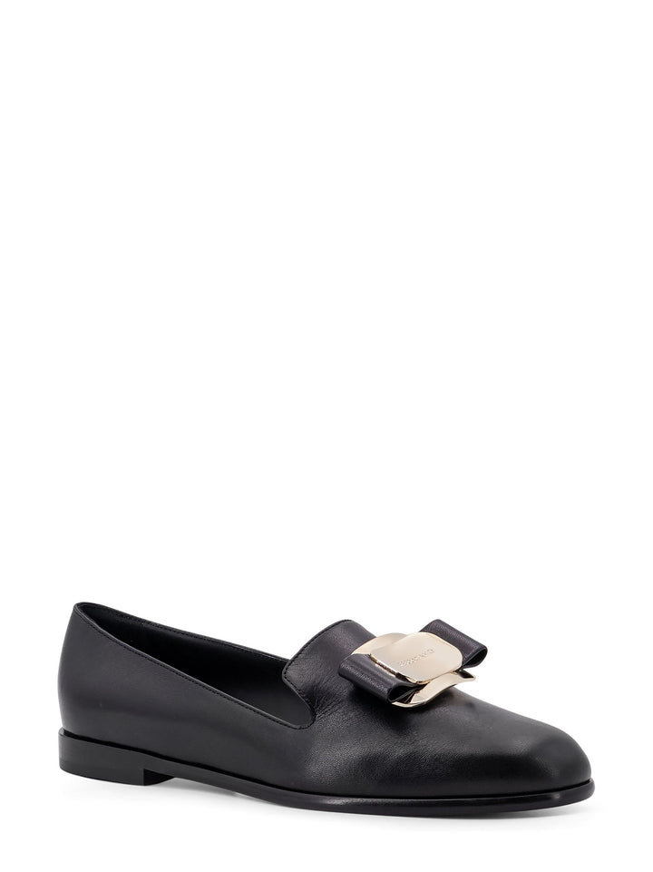 Zarina leather loafer