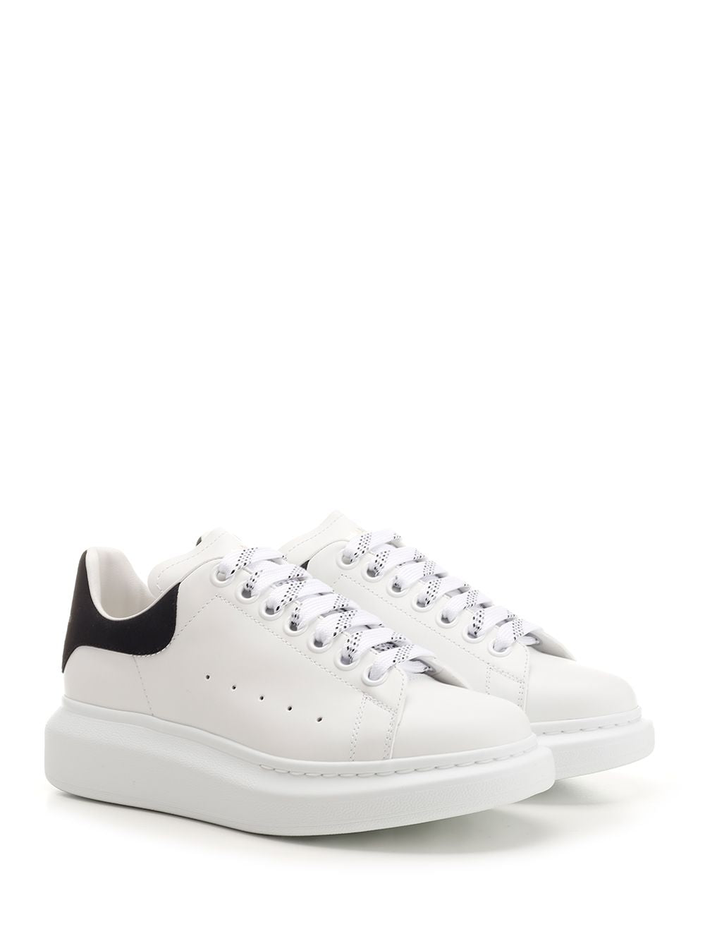 Mcqueen Oversized  With Black Heel Sneakers - White | eab7e6e244985726724d780cfa17d3e9665d12cf