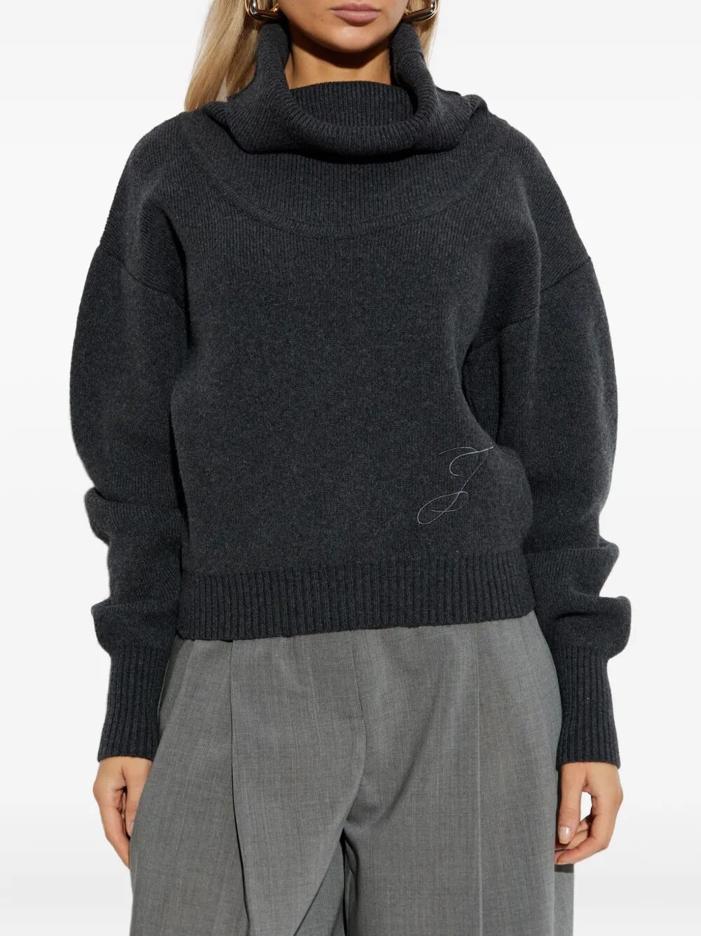 Jacquemus Turtle neck - Grey | fde881d2df93a39bd5f3a6ae594602691cc897f4