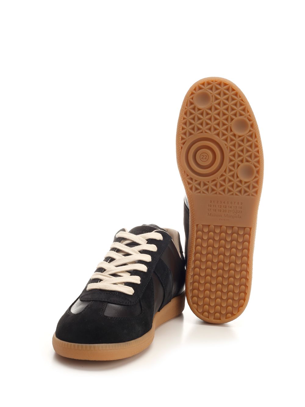 Maison Margiela Replica Sneakers - Black | ef69ee1f68e0f451923061635fc3e046ef1d5c62