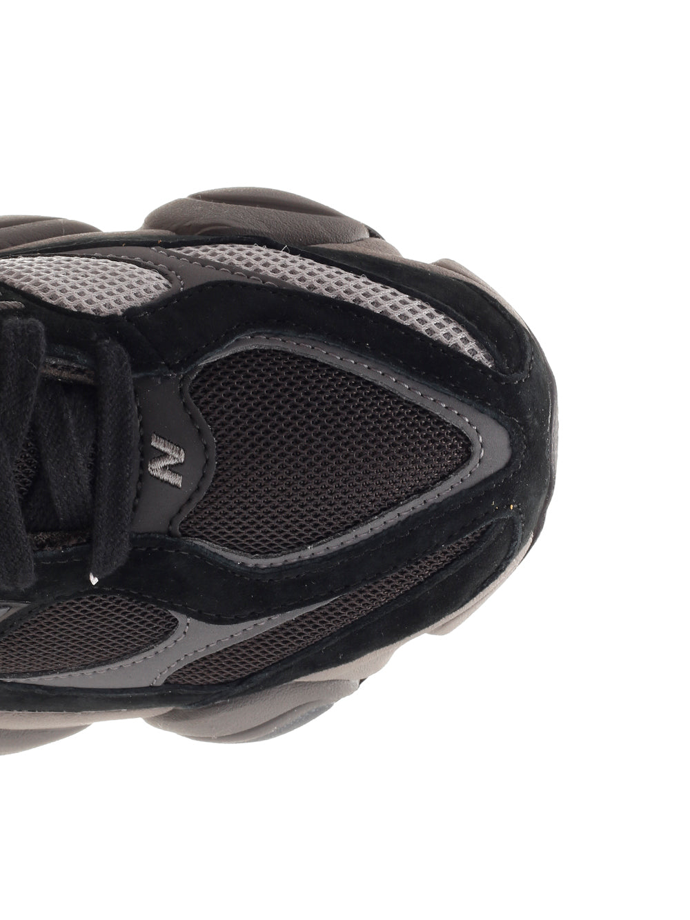 New Balance 9060 Sneakers - Black | 956c80041b3c15416c2f2fcbdbf223dcd88d82e4