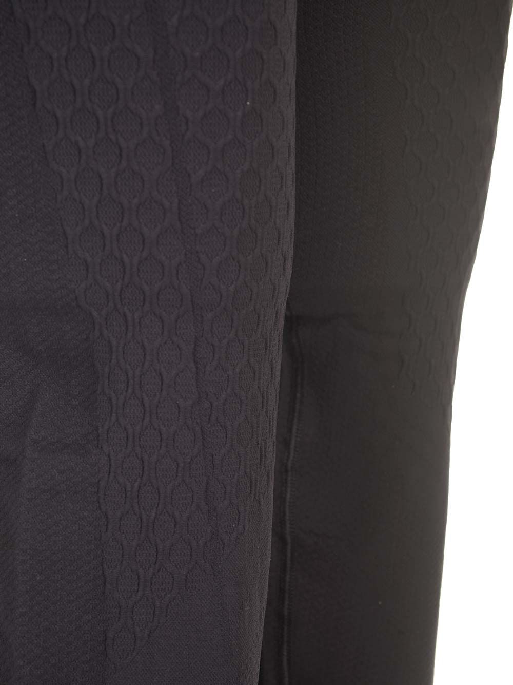 Mm6 Maison Margiela Thermal Leggings Trousers - Black | ad5e0a2a2db62d14b6f18e1cf4c1111a8b452598
