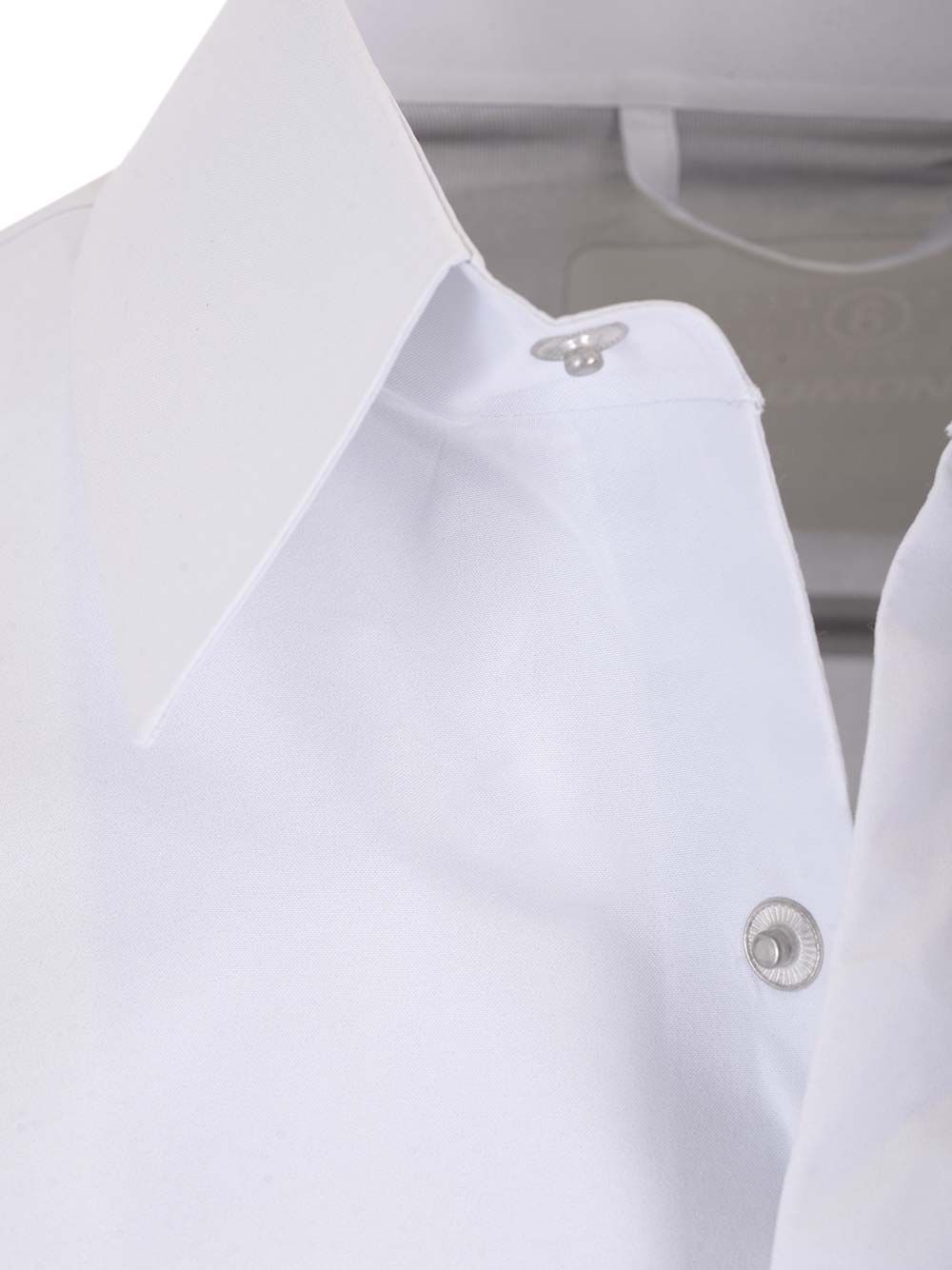 Mm6 Maison Margiela Technical Oversized Shirt Shirts - White | 896689834b81bad88fb9a8bcd19c0b0b12707945