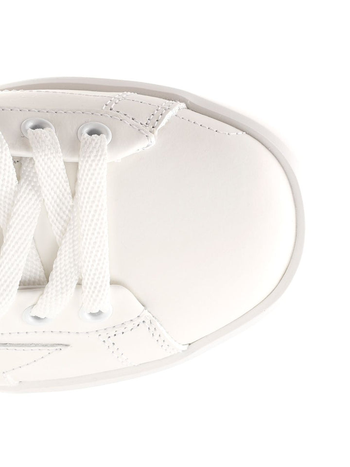 Golden Goose Deluxe Brand Pure Star Sneakers - White | 1da25923bc014111e59a4f5e5adeb90902ee6181