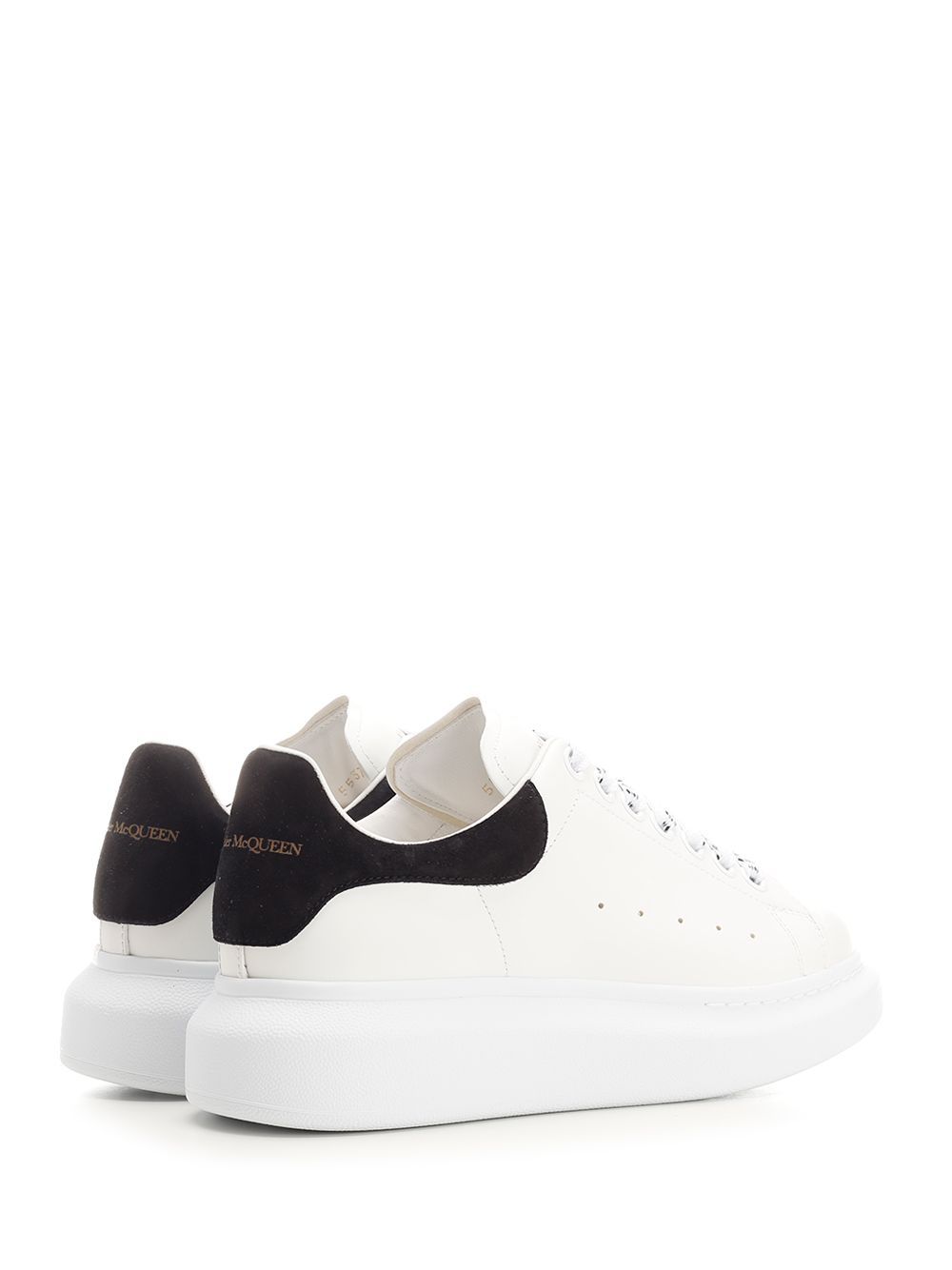Mcqueen Oversized  With Black Heel Sneakers - Black | 214ef39e3dfead162fd051006c58c81ebb577c63