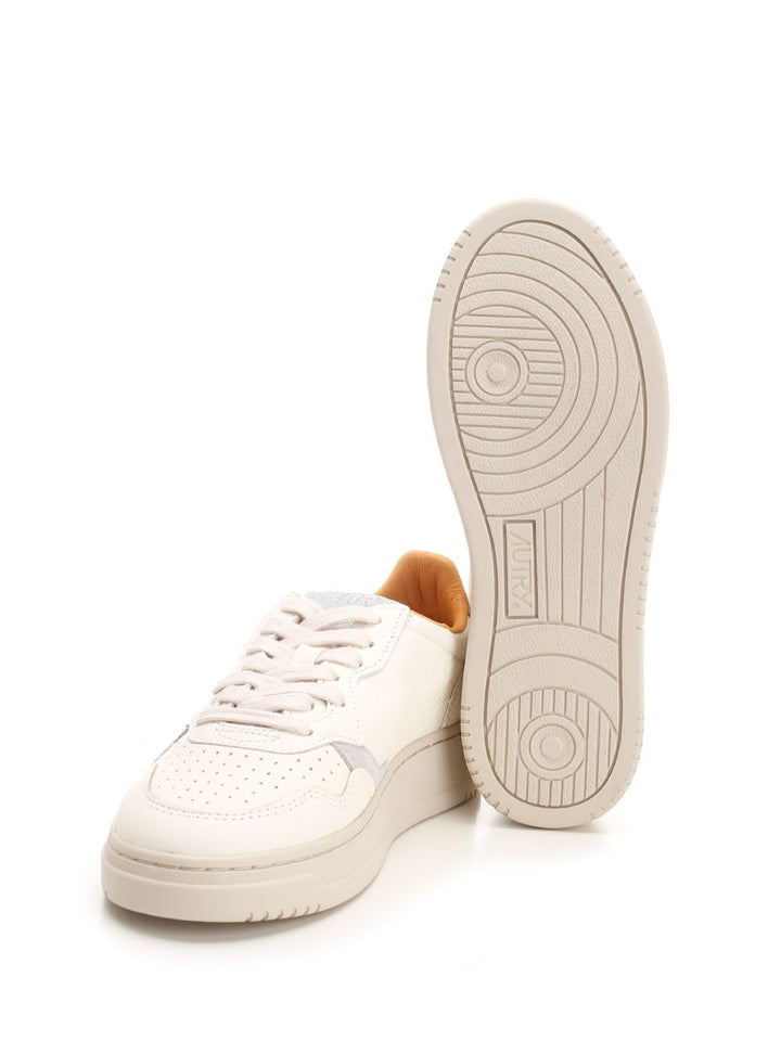 Autry  Medalist Low Sneakers - White | c568403eadfb9f881a065d223cd88b99500d2d1b