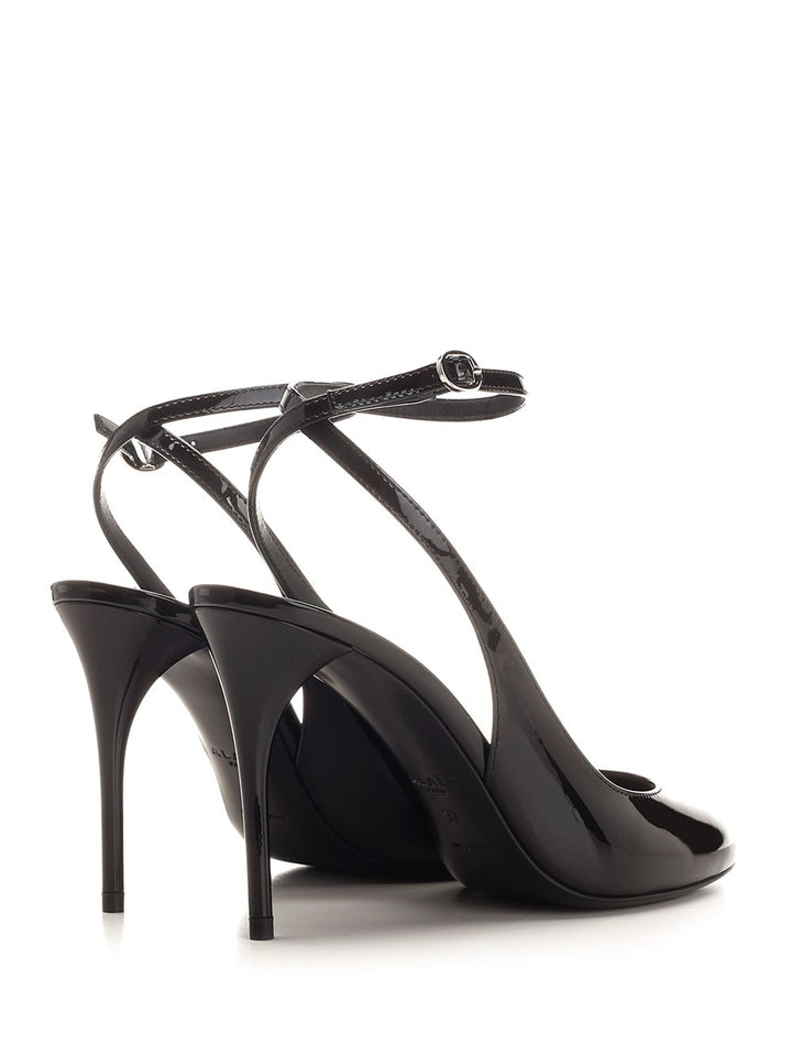 AlaÏA Rounded Toe Sling Back Pumps - Black | 46e8bebe9be34167d833a3f5be42d13bad14130c