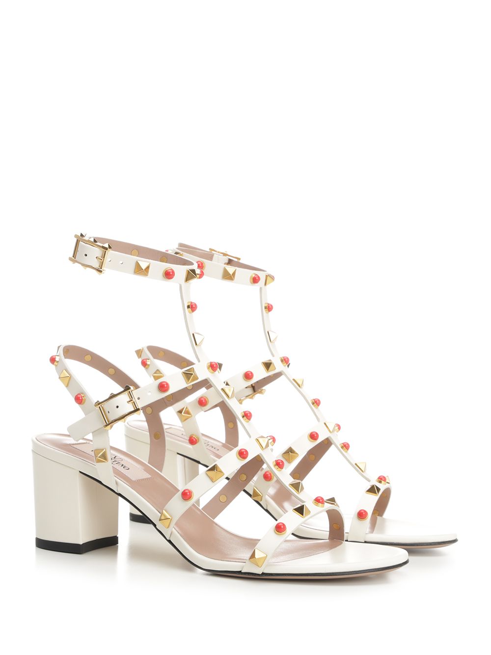 Valentino Garavani Rockstud Pumps - Beige | 3f969b06bc90fb1b843c01caf09f184d6e506f0b