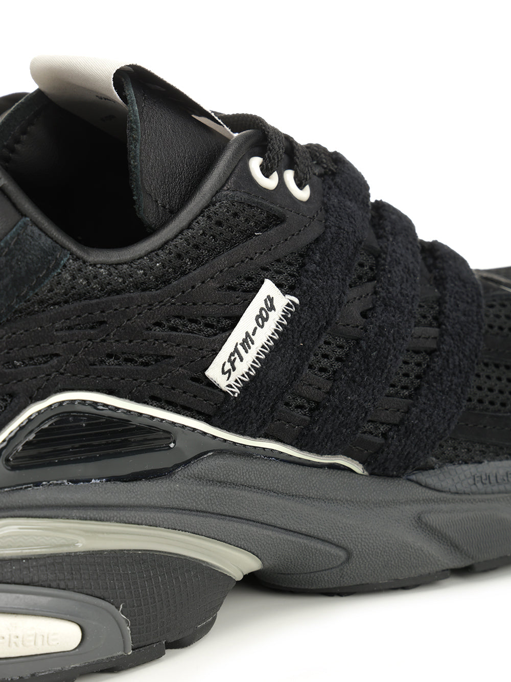 Adidas X Song For The Mute Adistar Cushion Sftm Sneakers - Black | 6e50c12d212affa21975c6f6e91309339f878724