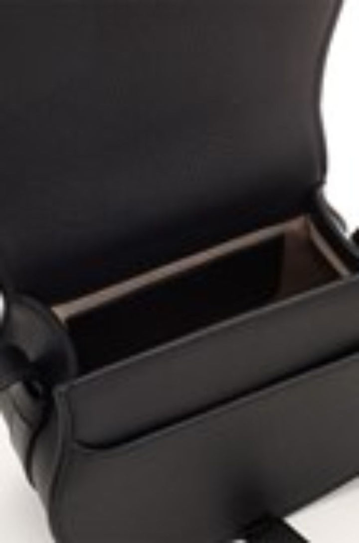Chloe' Marcie Shoulder Bags - Black | bf309cebf05cd30577ccf760d6aef5e521951236