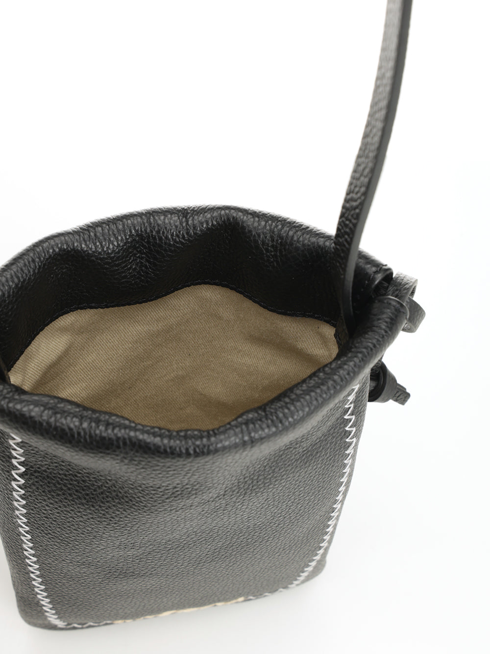 Marni Leather Phone Holder Handbags - Black | d5d72b8881c51abfd0aef913a0fa60464a7fb351