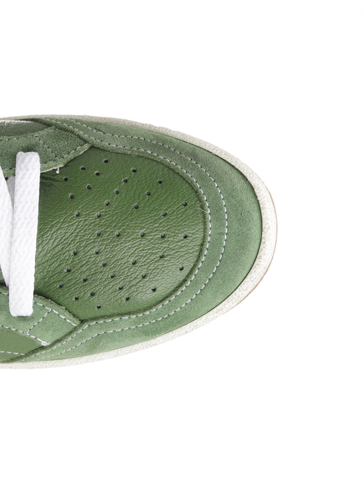 Golden Goose Deluxe Brand Ballstar Sneakers - Green | 1739ba31e28770c860a5ea652ac7257aee48a24b