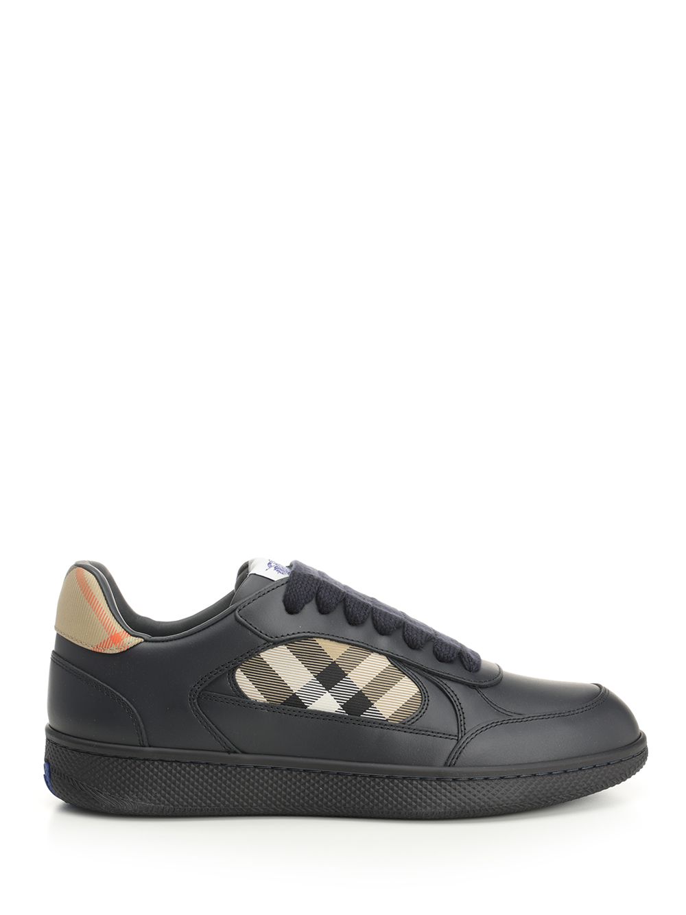 Burberry Terrace Sneakers - Black | 13ff5276680063b45f481f8f9fd12ec8771daaef