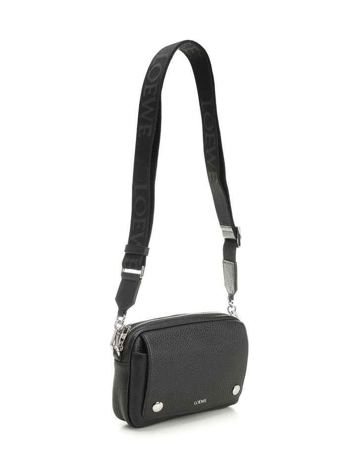 Loewe Messenger Pebble Crossbody Bags - Black | 6d1c56e77192f8a141fed0392fcb04bc8ff25057