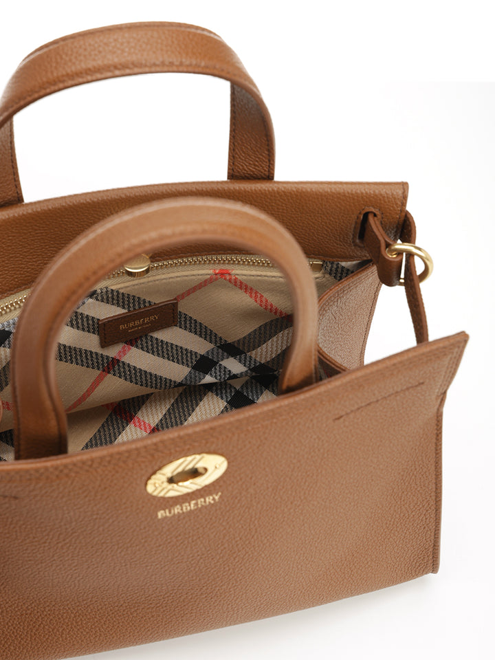 Burberry Cotswolds Handbags - Brown | 2e904cdddf9aab3f772888c77bf9da3273353fd9