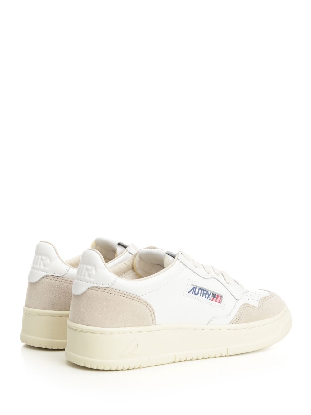Autry  Medalist Low Sneakers - White | 3a21693688c7fdb1dd561f5191090385d8c9a880
