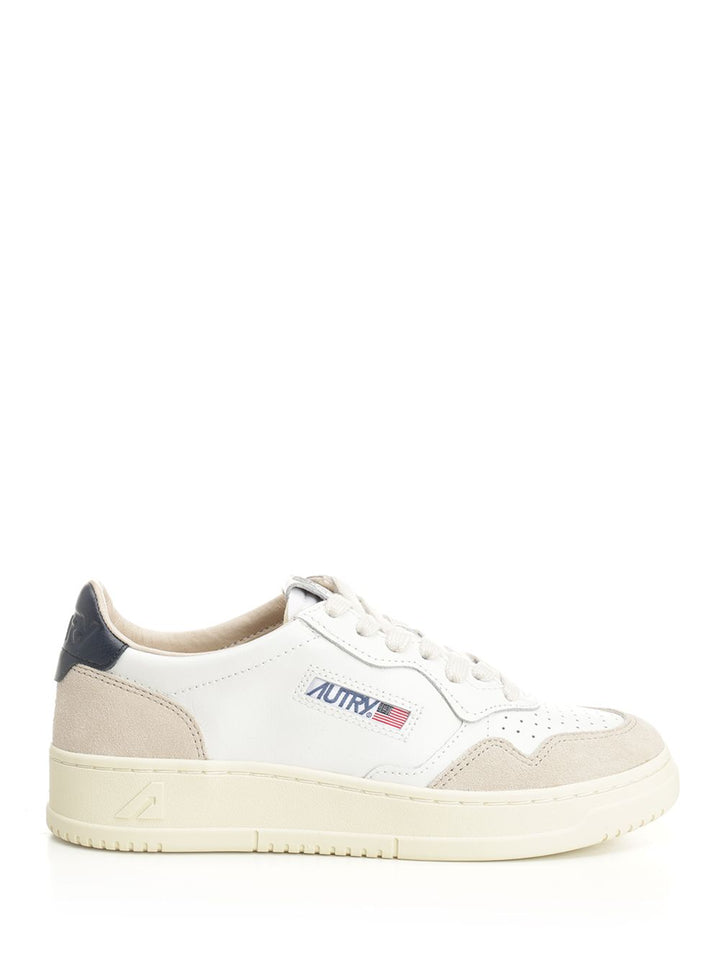 Autry  Medalist Low Sneakers - Gold | 265198cbcf4d8f2958753630cf51e0fd0b517cc5